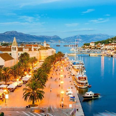 Apartman K&S Kastela Bagian luar foto