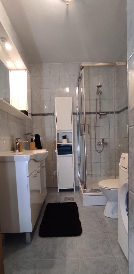 Apartman K&S Kastela Bagian luar foto